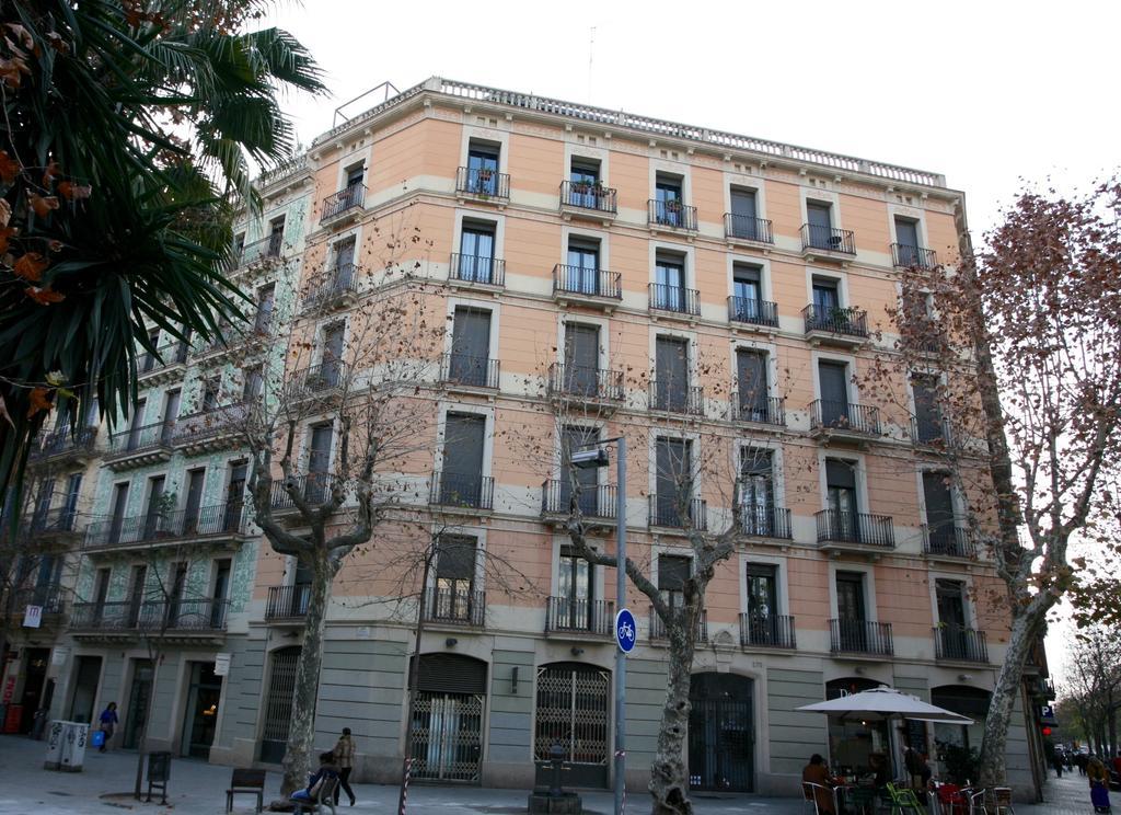 Appartamento Enric Granados 17 Barcellona Esterno foto